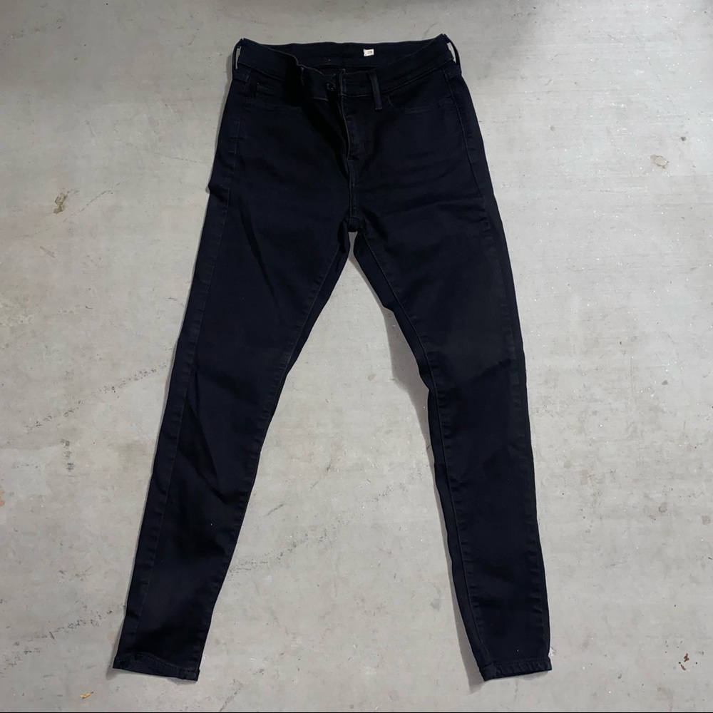 Levi’s 720 high rise super skinny jeans